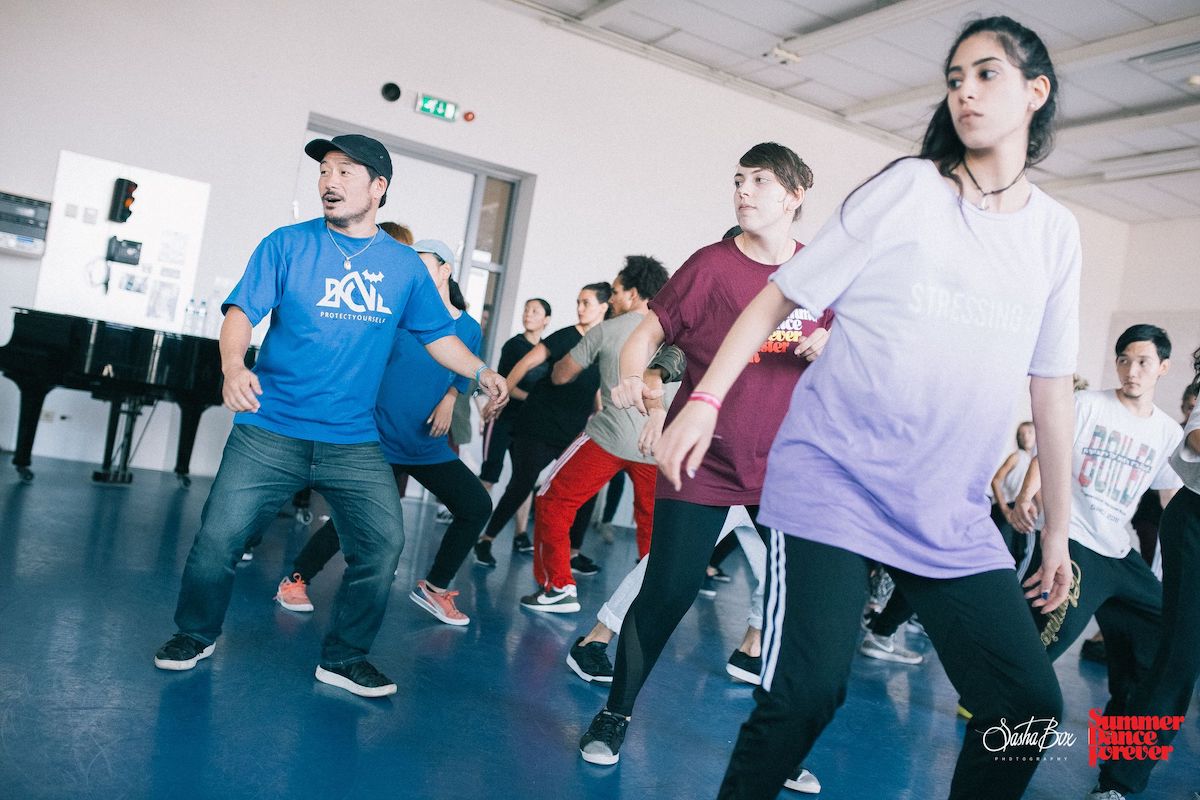 EXTRA HOUSE AND HIPHOP WORKSHOPS AVAILABLE!